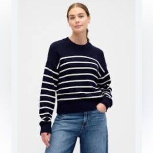 Simons Icone Blue and white Thick knit cropped sweater